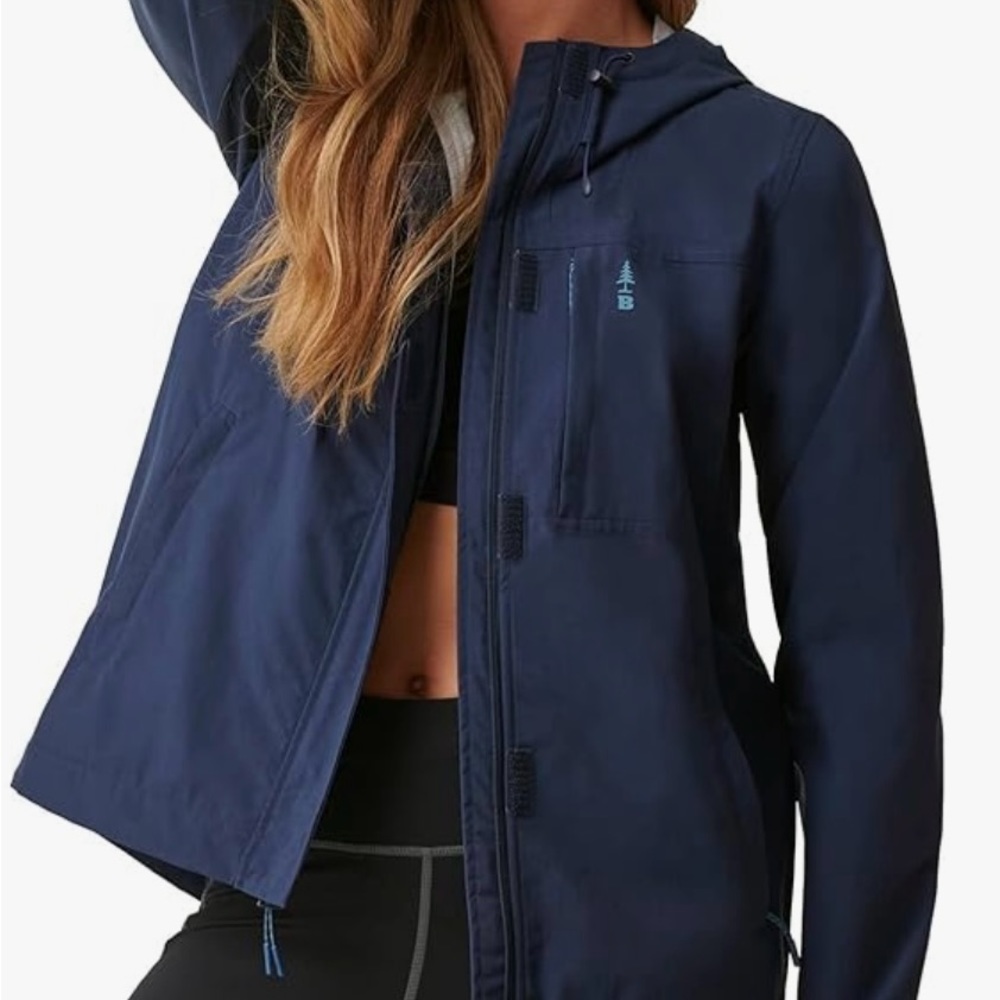 *NWT* Bass Outdoor hooded zip up rain jacket
